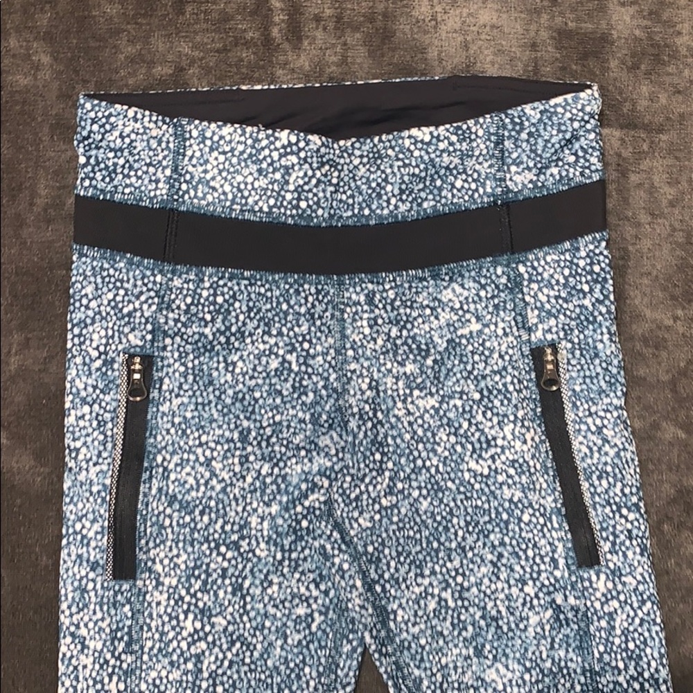 Lululemon leggings (2) - Picture 3 of 7